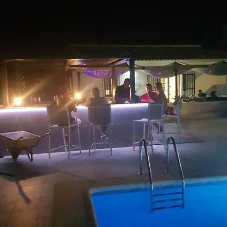 Casa Clara Bed & Breakfast *