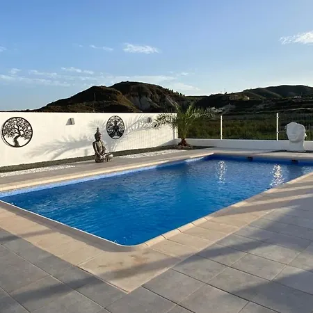 Casa Clara *